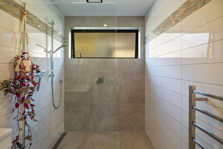 4 and 4A Marsden Place Lower Shotover_24