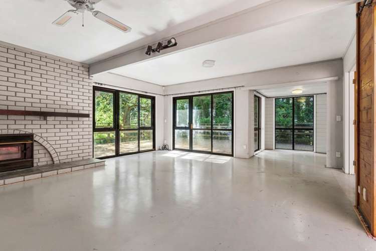 31 Cascade Road Bombay_10