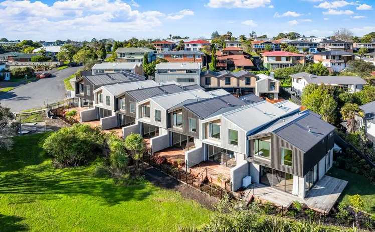 98 Walker Road Point Chevalier_9