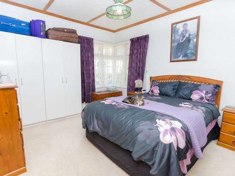 2 Garrison Street Carterton_8