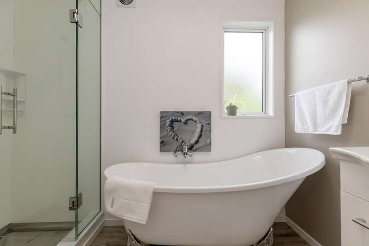 111 Taupo View Road Taupo_11