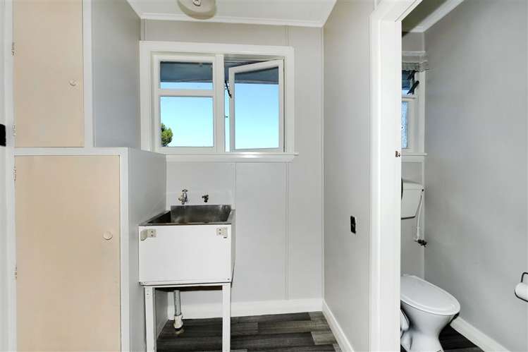 11 Curletts Road Sockburn_11