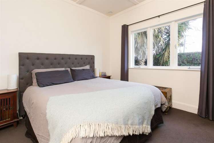 16 Formby Avenue Point Chevalier_6