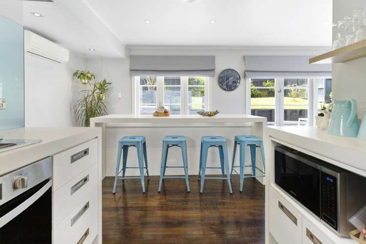 188 Golf Road Titirangi_6