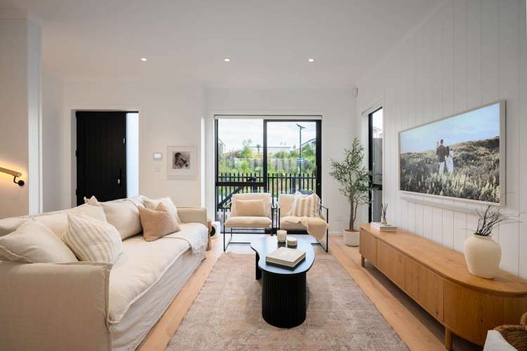 12 Papai Lane Massey_2