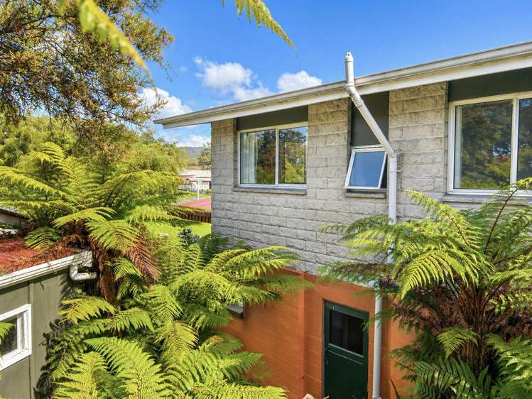 7 Crampton Road Reefton_22