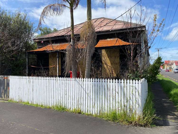 600 Cochrane Street_1