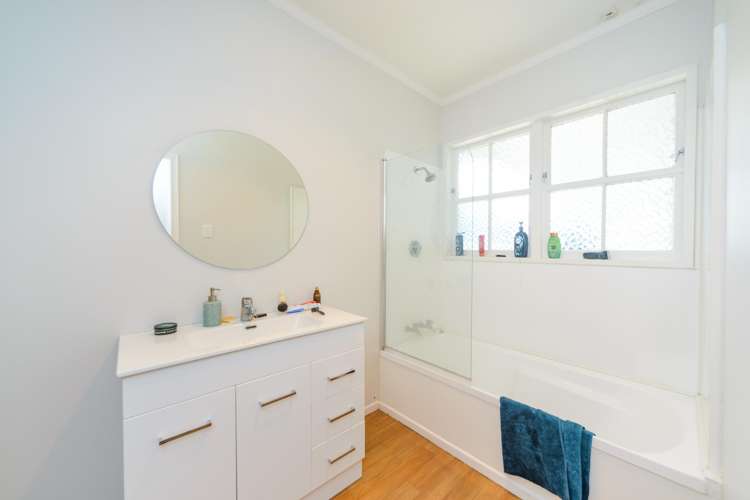 65 Buick Crescent Awapuni_14