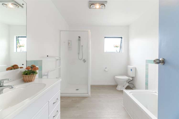 111a Rosier Road Glen Eden_8