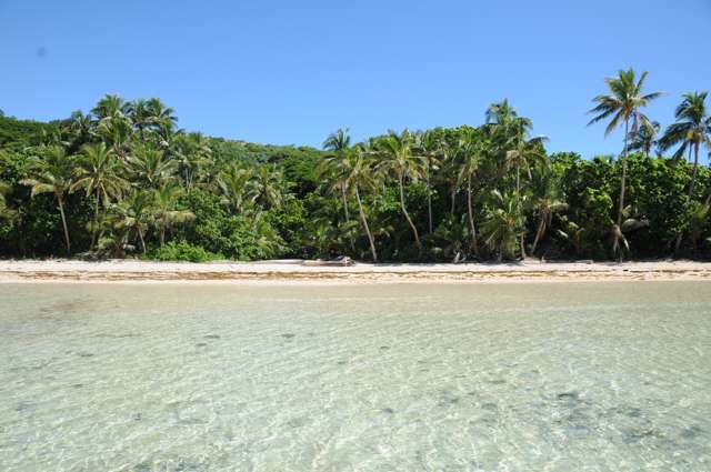 Kosava Bay,Nananu I ra Viti Levu_1