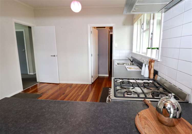 12 George Street Stokes Valley_8