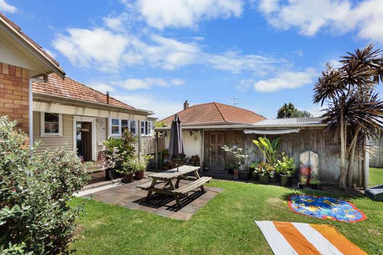 67 Jellicoe Drive Hamilton East_11