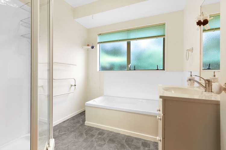 15 Danube Lane Glen Eden_14