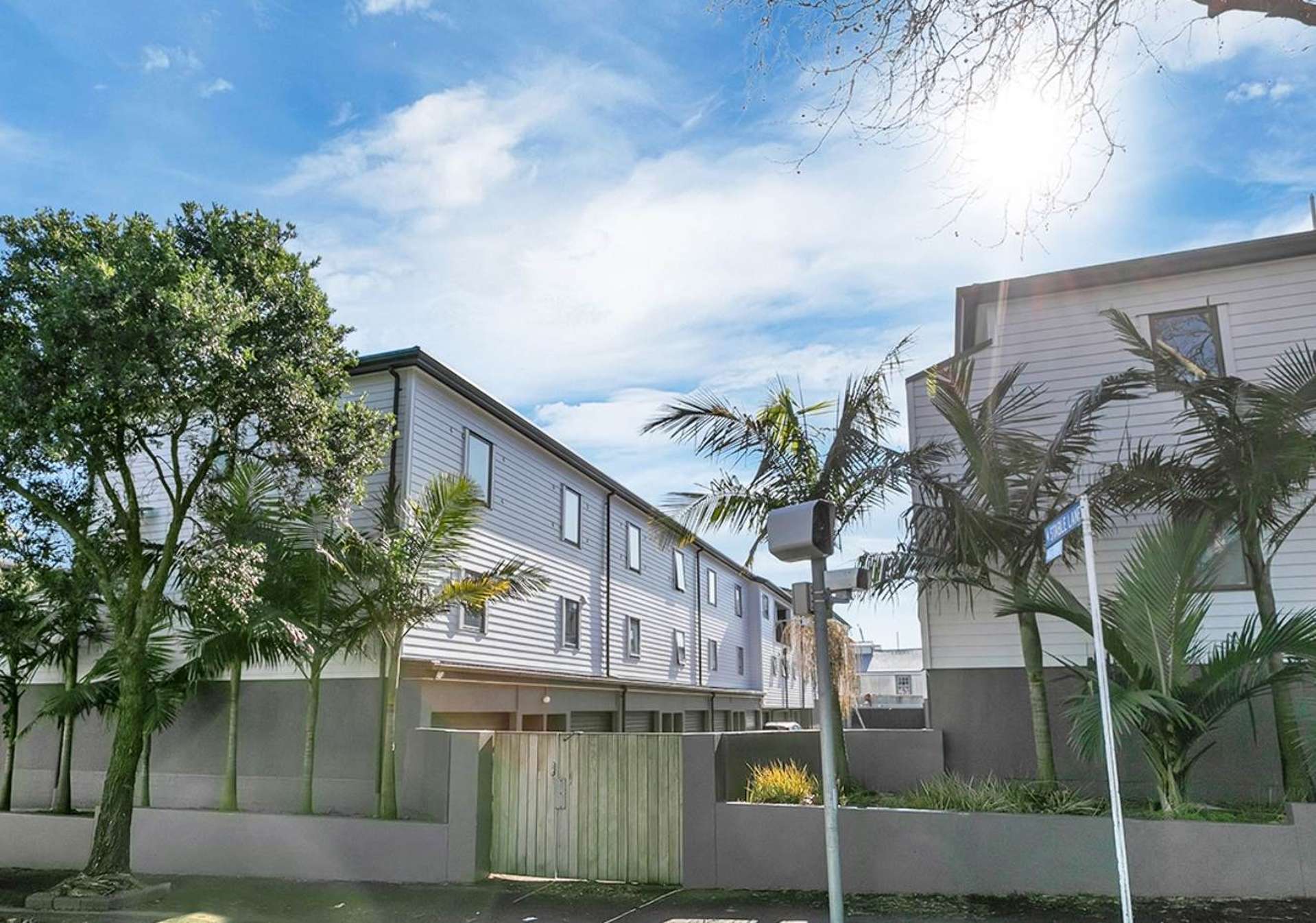 19/42 Saint Benedicts Street Eden Terrace_0