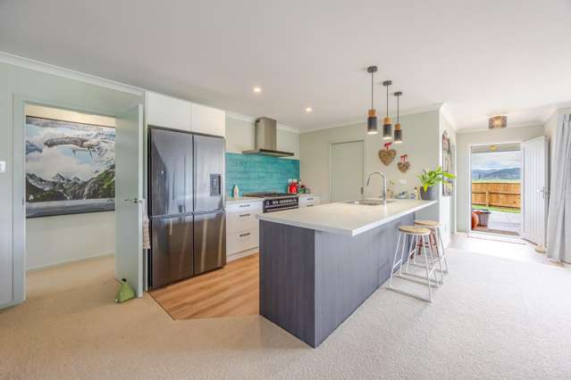 11 Pohutukawa Drive Bay View_1