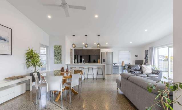 8 Marshall Close Motuoapa_1