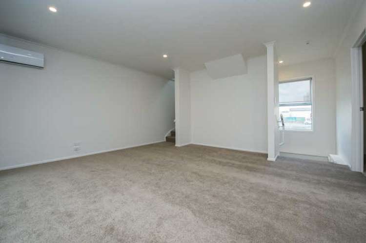 3/9 Vialou Street 10463_2