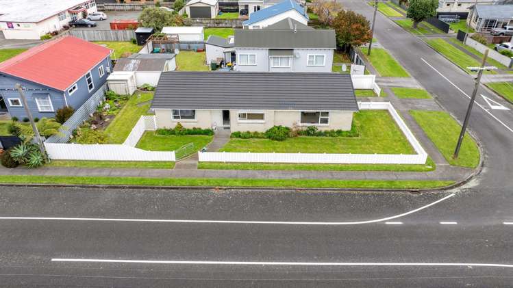 11 Furlong Street Hawera_32