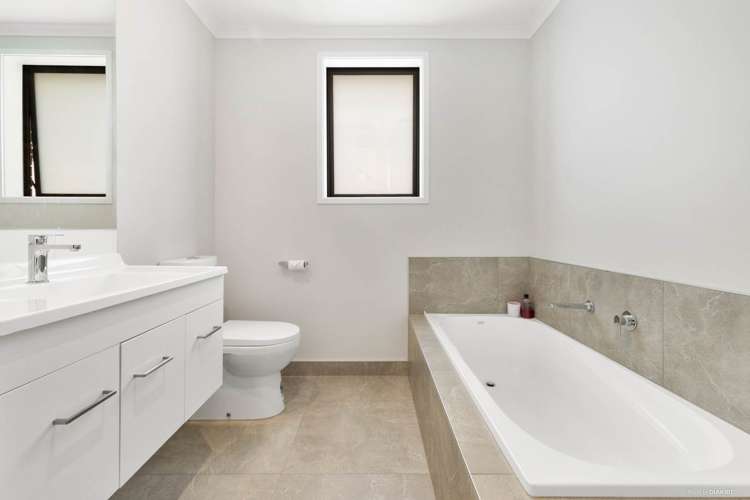 8 Buddle Road Paerata_9