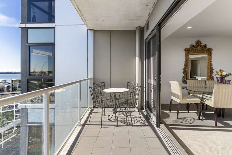 802/1 Hobson Street Auckland Central_6