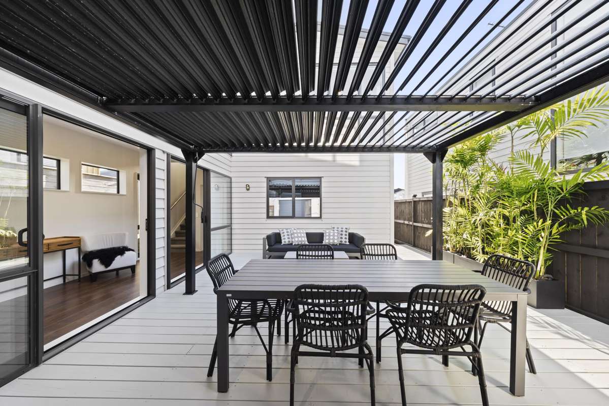 144 Hobsonville Road_0