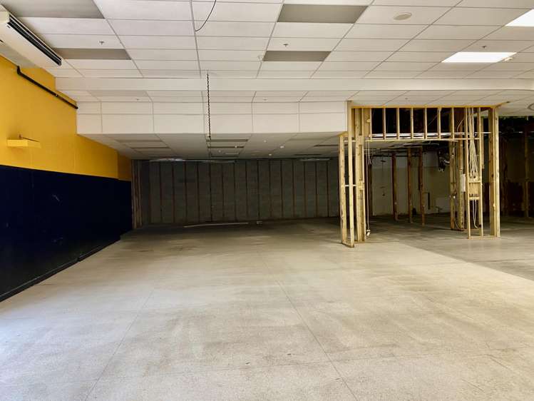 A6/192 Universal Drive Henderson_13