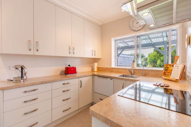 34 Jellicoe Street Waipukurau and Surrounds_4