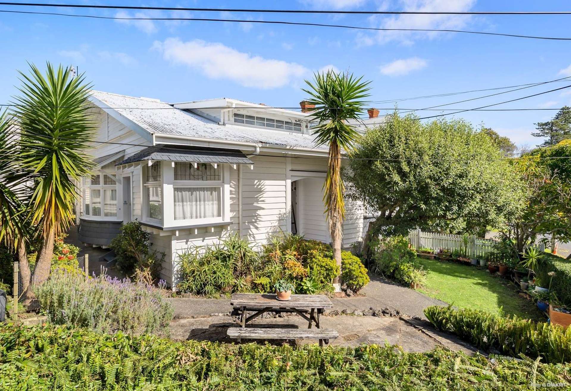 1/30 Brentwood Avenue Mt Eden_0