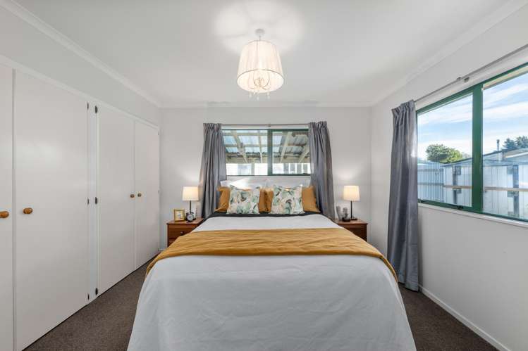 69 Inkerman Street Renwick_14
