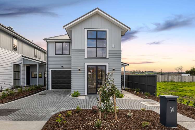 54 Maurice Kelly Road_0