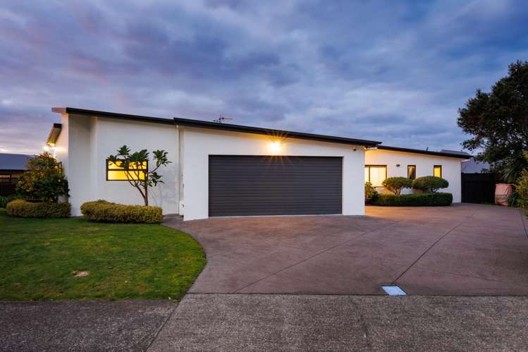 111 Ruapehu Drive Fitzherbert_3
