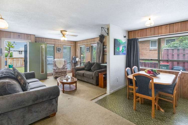 33 Anthony Crescent Bader_13