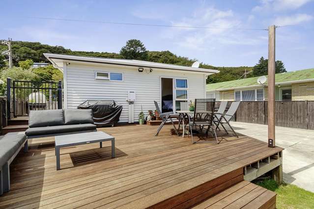 24 Petrie Street Wainuiomata_3