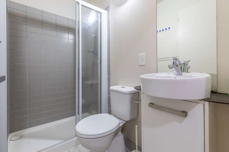 804/10 Waterloo Quadrant Auckland Central_10