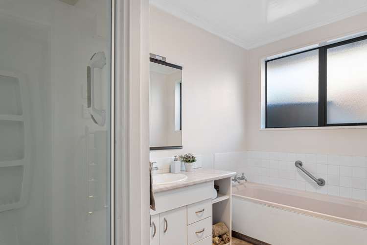 1/81 Lancewood Drive Halswell_8