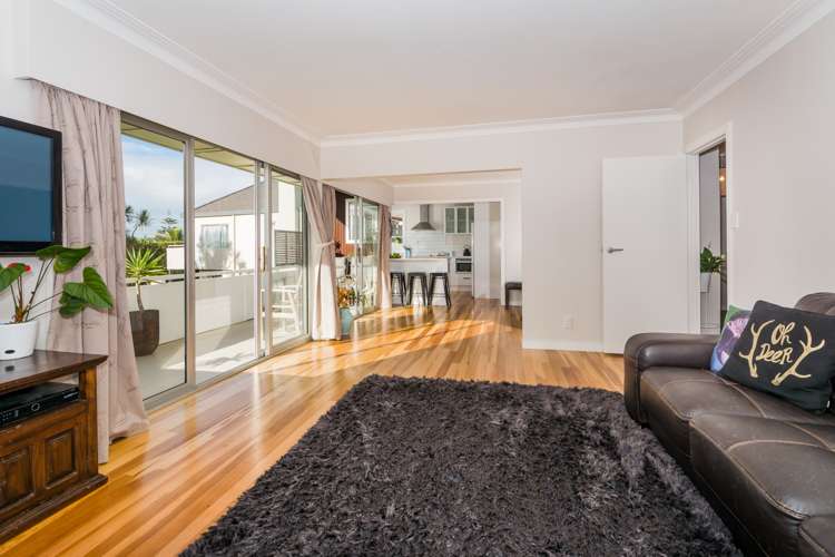 2/18 Tui Glen Road Birkenhead_5