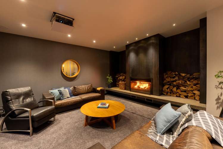 23-25 Black Road Otatara_15