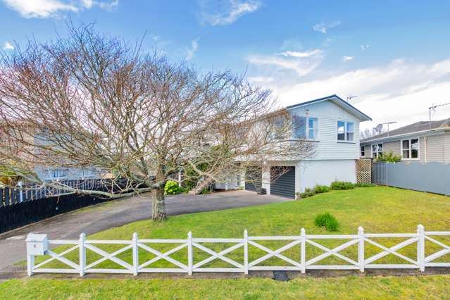 9 Bodi Place Te Atatu South_1