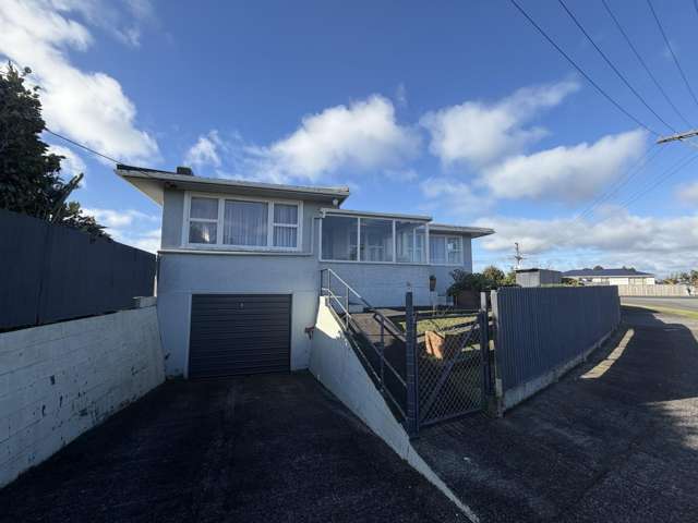 2 Ranfurly Street Waitara_1