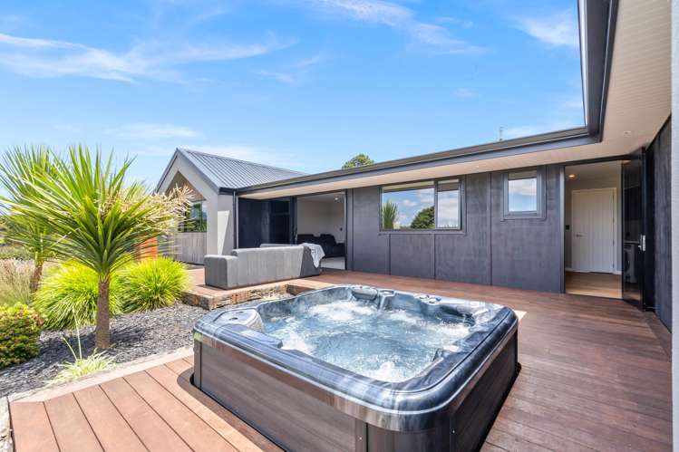 17 Capstone Place Kamo West_35