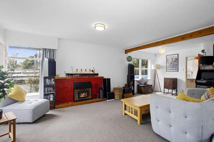 7 Winchester Avenue Pinehaven_2