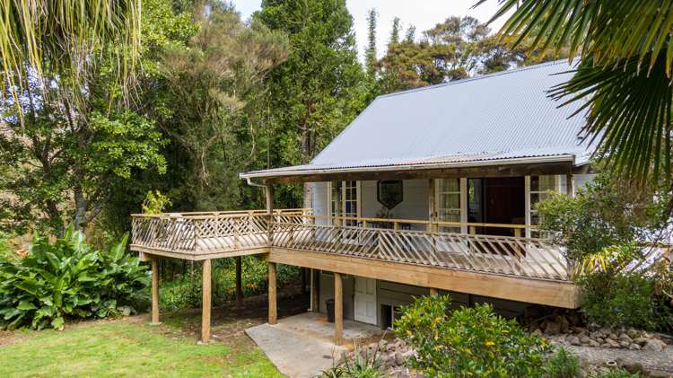 573 Takahue Road_0