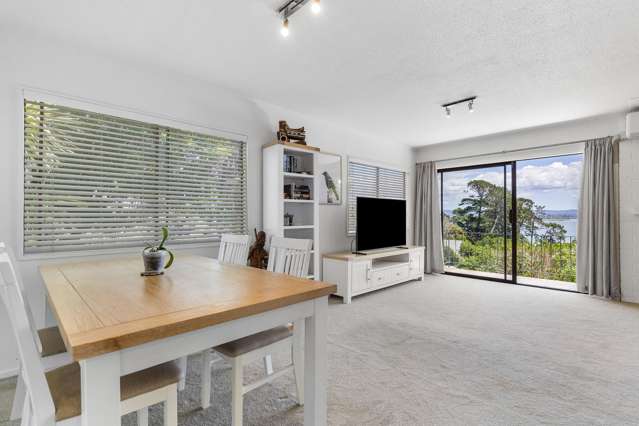 9 Sispara Place Beach Haven_2