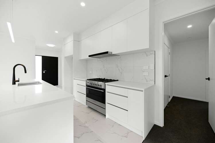 5 Gaylard Avenue_4