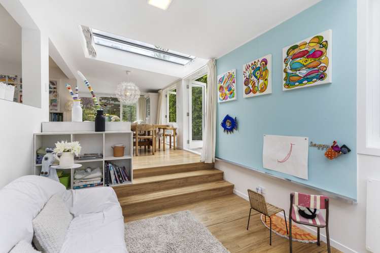 16 Coroglen Avenue Birkenhead_17