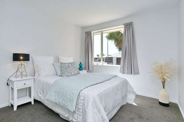 641 Main North Road Belfast_17