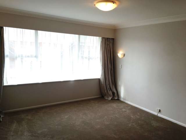 2/29 Clonbern Road Remuera_2