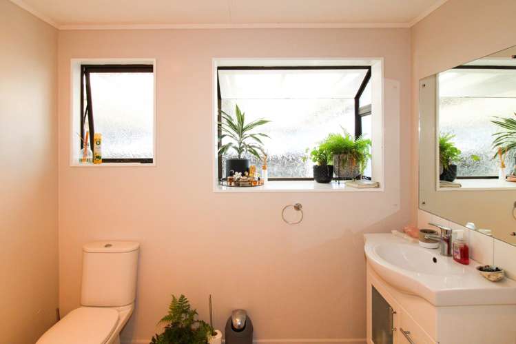 28 King Street Carterton_7