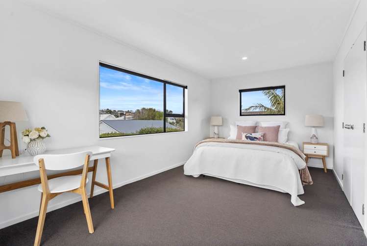 121 Rosario Crescent Red Beach_9