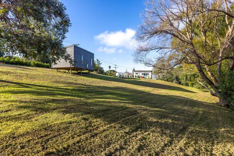 61 Hauraki Road Leigh_14